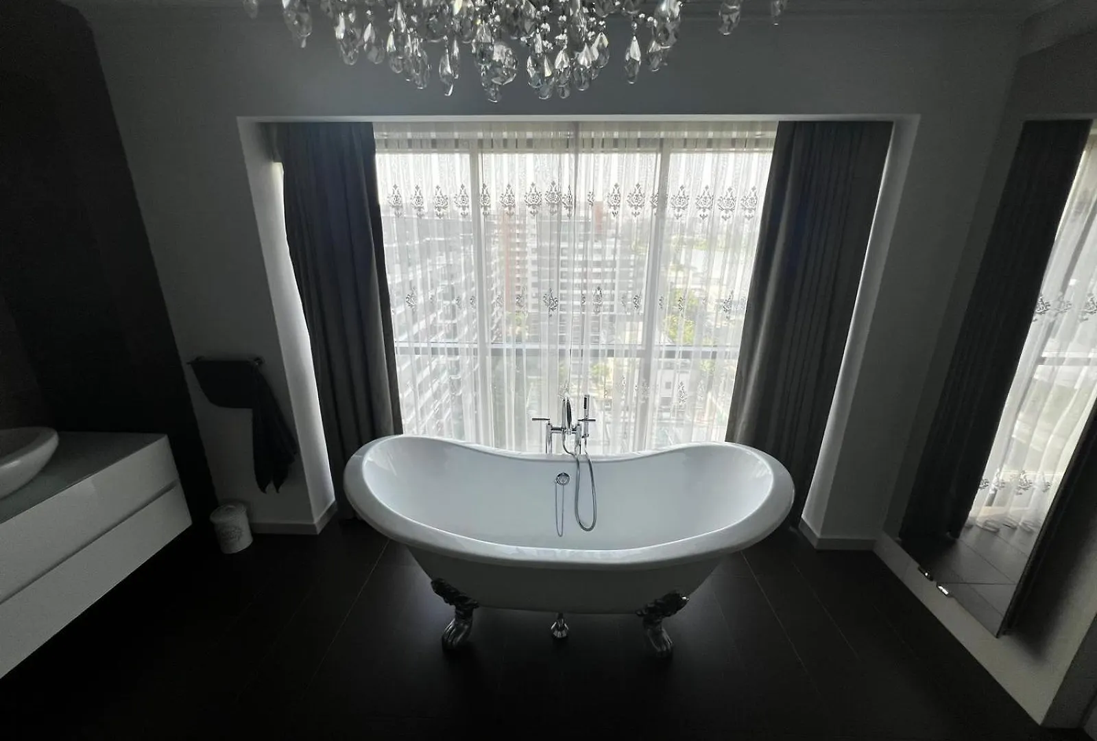 Marque De Lago Bucharest Apartment