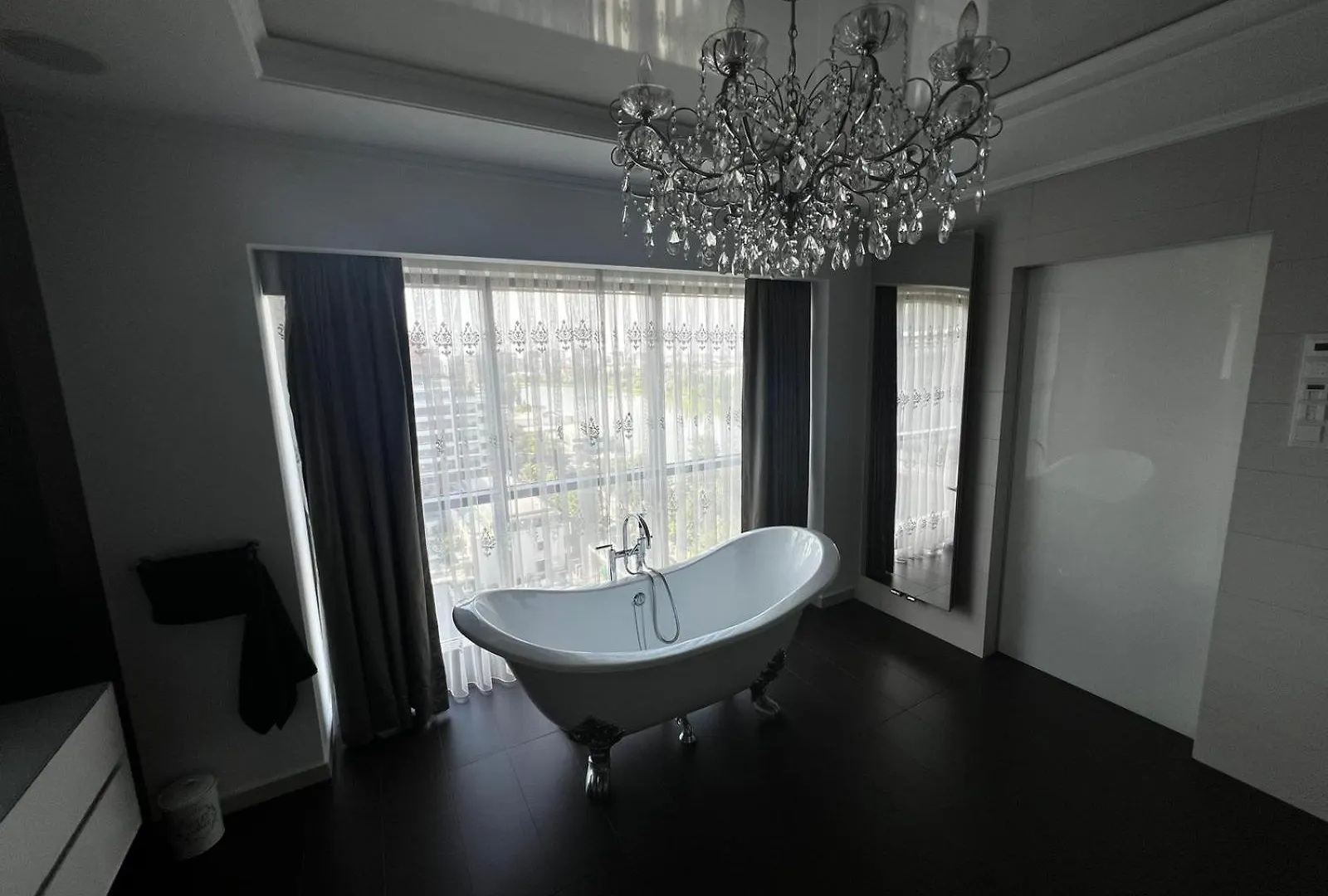 Marque De Lago Bucharest Apartment